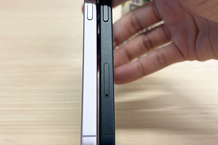 iPhone16との比較2